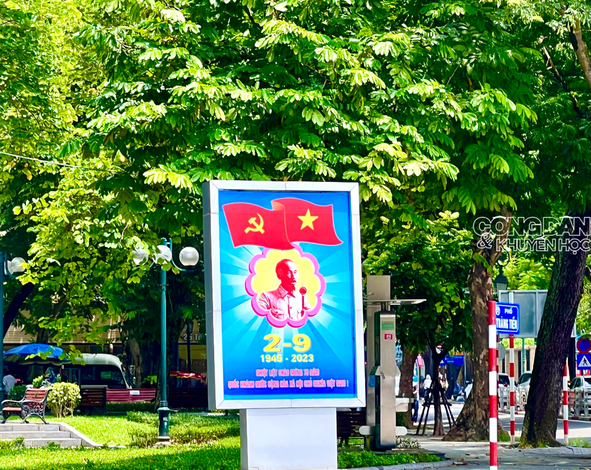 Thủ đô Hà Nội trang hoàng cờ hoa đỏ thắm chào mừng ngày Quốc khánh 2/9 - Ảnh 8.