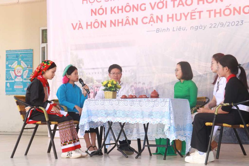 Quảng Ninh: Diễn đàn nâng cao nhận thức các quy định pháp luật về hôn nhân và gia đình - Ảnh 1.