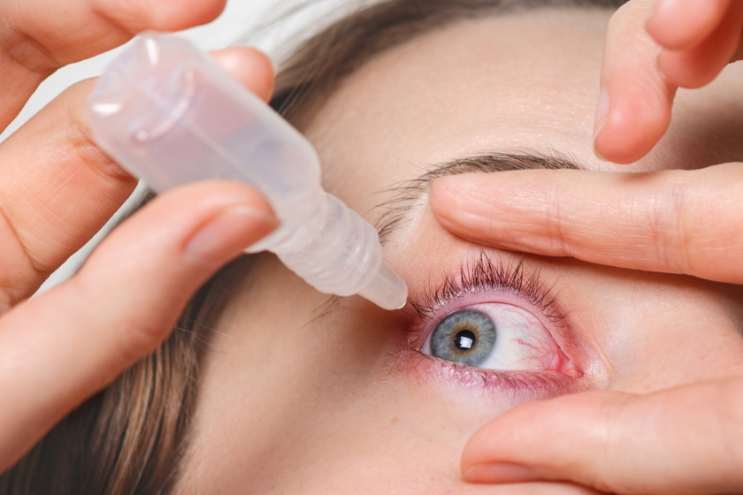 Lưu ý quan trọng khi sử dụng thuốc nhỏ mắt trị bệnh đau mắt đỏ - Ảnh 1.