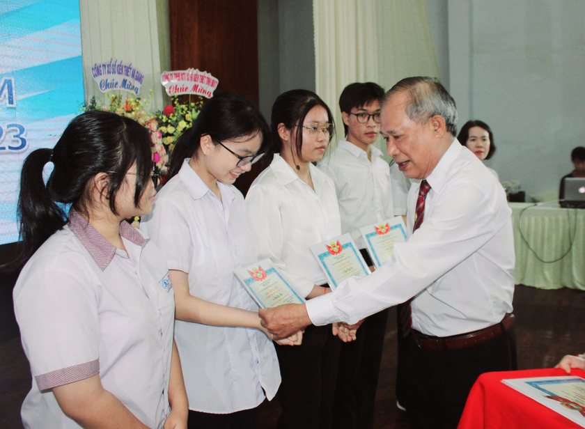 Hội Khuyến học tỉnh Bà Rịa - Vũng Tàu kỷ niệm 23 năm ngày thành lập - Ảnh 2.