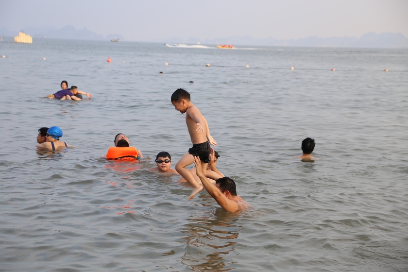 Quảng Ninh: Du lịch Hạ Long đạt con số ấn tượng trong kỳ nghỉ lễ 2/9 - Ảnh 6.
