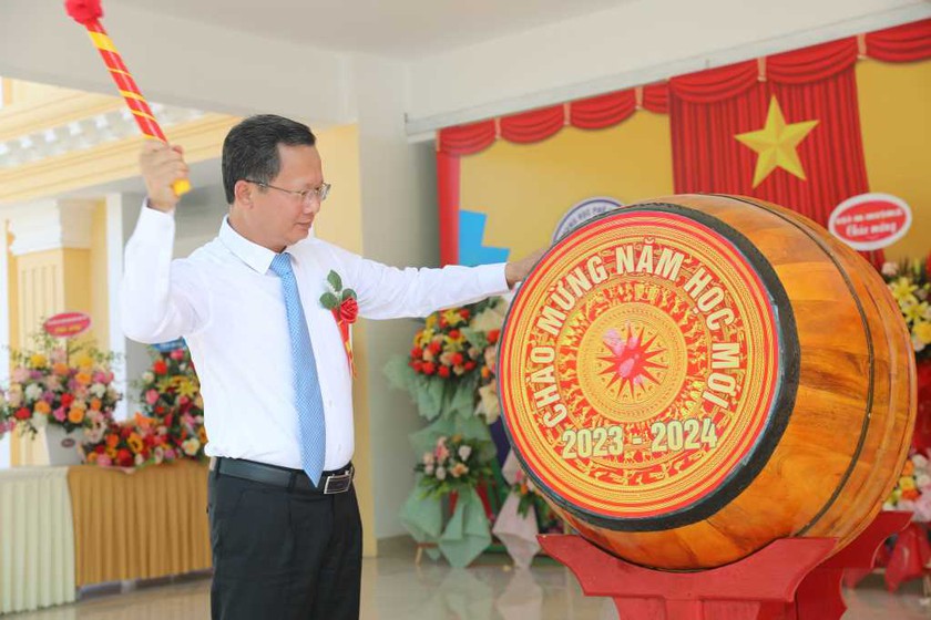 Quảng Ninh: 360.000 học sinh hân hoan dự lễ khai giảng năm học mới 2023-2024- Ảnh 4.