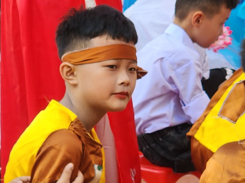 Quảng Ninh: Học sinh ở các điểm trường hân hoan dự khai giảng ở trường chính- Ảnh 6.