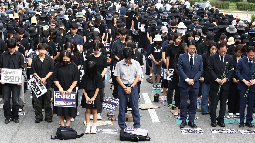Giáo viên Hàn Quốc không bị kỷ luật sau khi đình công, tham gia biểu tình - Ảnh 3.