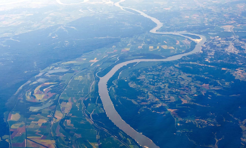 Chiêm ngưỡng 10 con sông đẹp nhất thế giới - Ảnh 3.