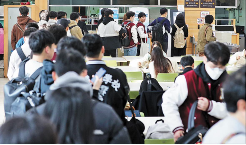 Chương trình bữa ăn sáng giá rẻ cho sinh viên Hàn Quốc có thể bị loại bỏ - Ảnh 4.