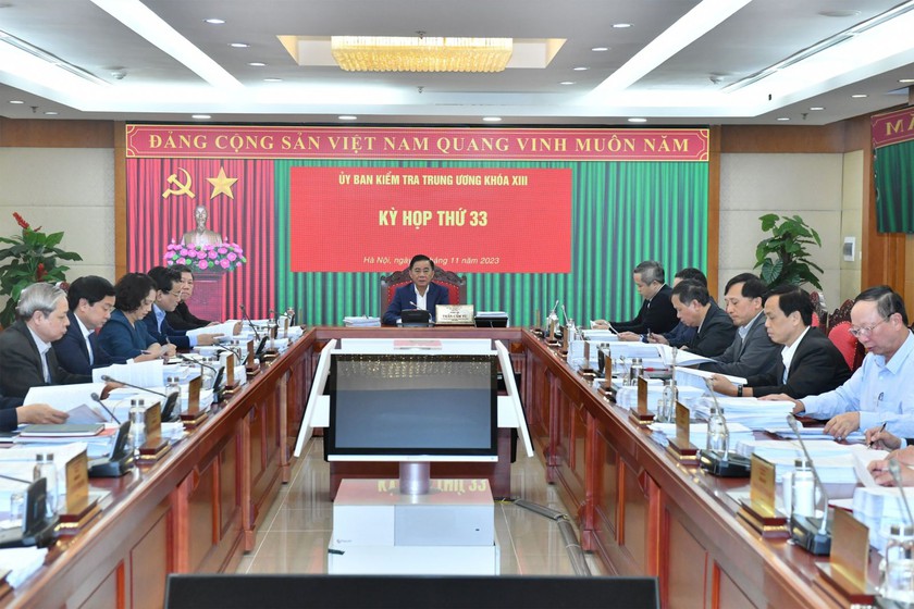 Kỷ luật 5 người là Chủ tịch, Phó Chủ tịch và nguyên lãnh đạo tỉnh Quảng Nam- Ảnh 2.