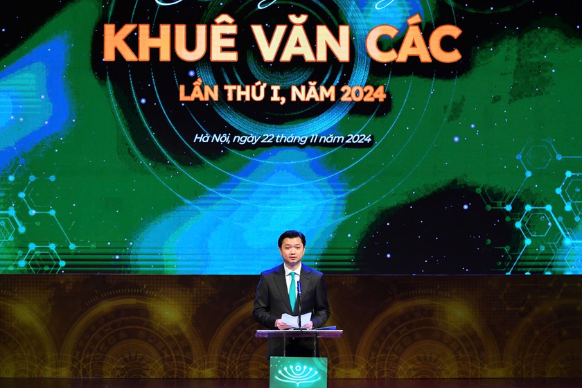 Tôn vinh 9 nhà khoa học trẻ nhận Giải thưởng Khuê Văn Các năm 2024 - Ảnh 2.