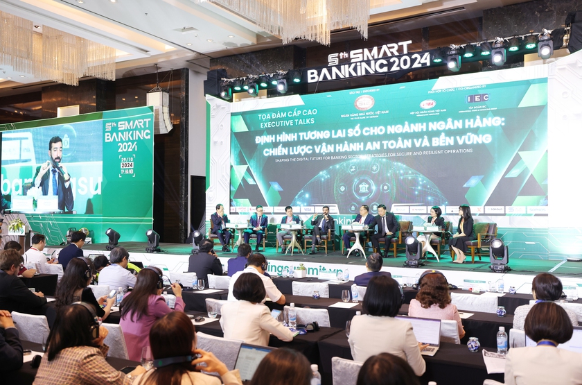 Techcombank tạo dấu ấn tại Smart Banking 2024: giải pháp ngân hàng số “vượt trội” Techcombank Mobile- Ảnh 1.