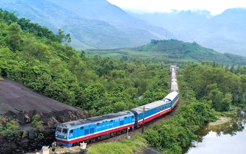 Đường sắt tăng cường tuyến Hà Nội - Vinh dịp tết Nguyên đán 2025 - Ảnh 1.