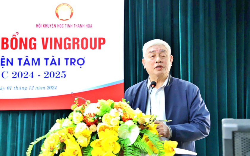 Trao học bổng Quỹ Thiện Tâm của Tập đoàn Vingroup cho học sinh, sinh viên Thanh Hoá - Ảnh 1.