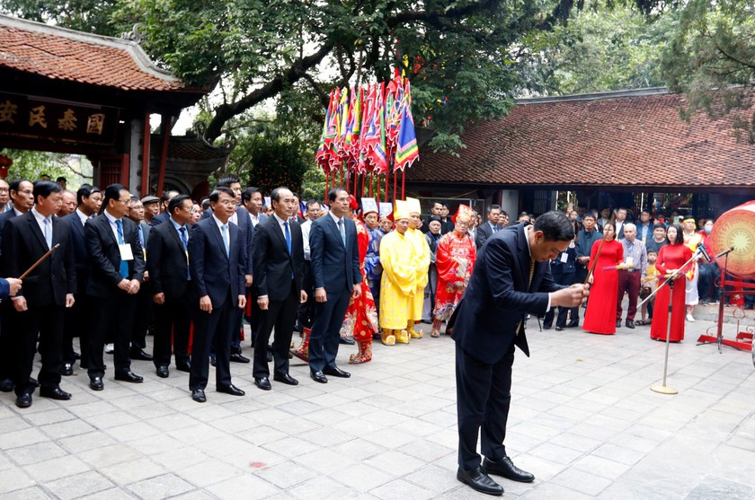  Lào Cai khai hội Đền Thượng tưởng nhớ Quốc công Tiết chế Hưng đạo Đại vương Trần Quốc Tuấn- Ảnh 3.