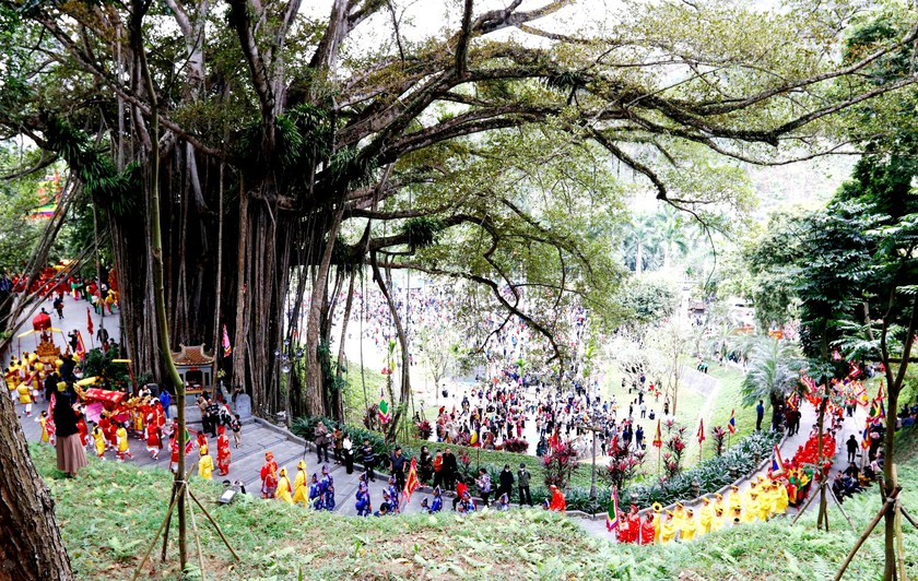  Lào Cai khai hội Đền Thượng tưởng nhớ Quốc công Tiết chế Hưng đạo Đại vương Trần Quốc Tuấn- Ảnh 5.