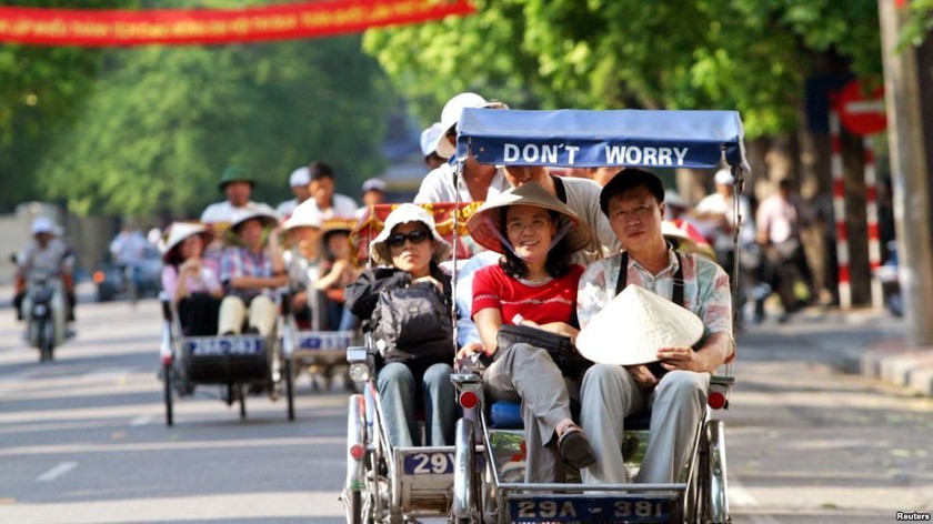 Lượng du khách Trung Quốc đến du lịch Việt Nam hồi phục gần bằng thời điểm trước COVID-19- Ảnh 1.