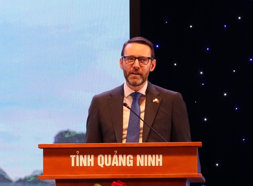Đại sứ Anh cam kết tạo điều kiện để doanh nghiệp Anh tìm cơ hội đầu tư tại Quảng Ninh- Ảnh 3.