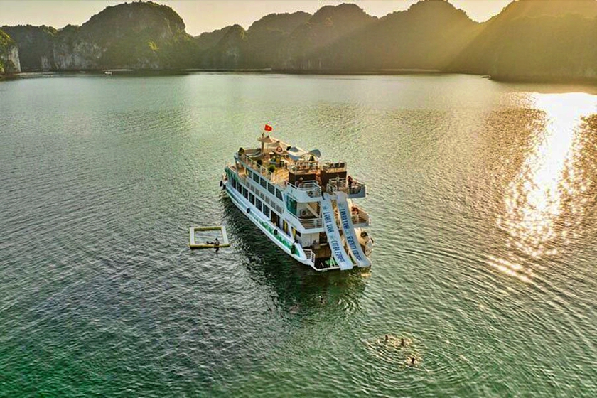 Du lịch Việt Nam qua 10 địa điểm tuyệt nhất và 2 bãi biển đẹp nhất châu Á- Ảnh 5.