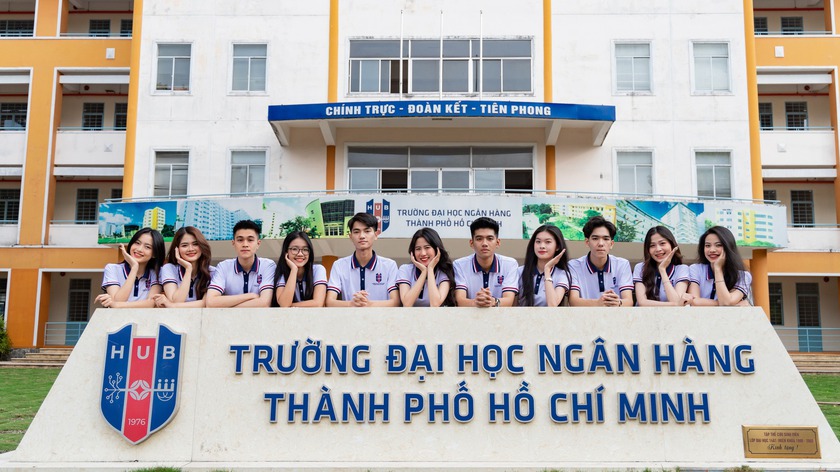 Trường Đại học Ngân hàng Thành phố Hồ Chí Minh dự kiến tuyển sinh 4.329 chỉ tiêu - Ảnh 1.