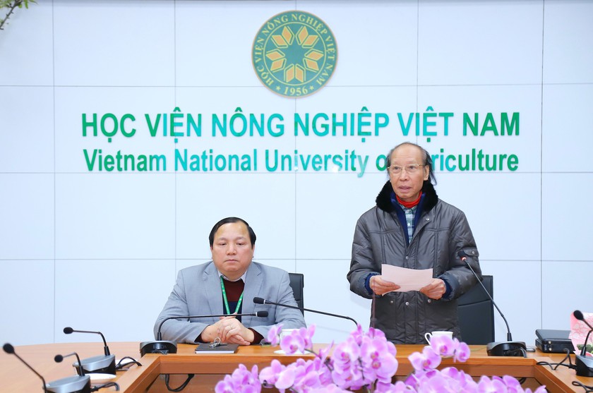 Trao 11 suất học bổng Nguyễn Trường Tộ tặng sinh viên Học viện Nông nghiệp Việt Nam- Ảnh 3.