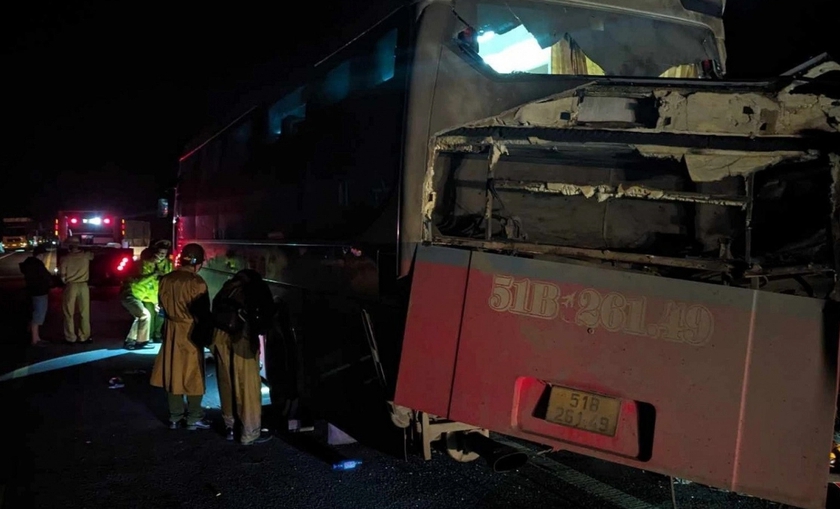 Thừa Thiên Huế: Xác định nguyên nhân vụ tai nạn giao thông làm 2 người chết trên cao tốc Cam Lộ - La Sơn- Ảnh 1.