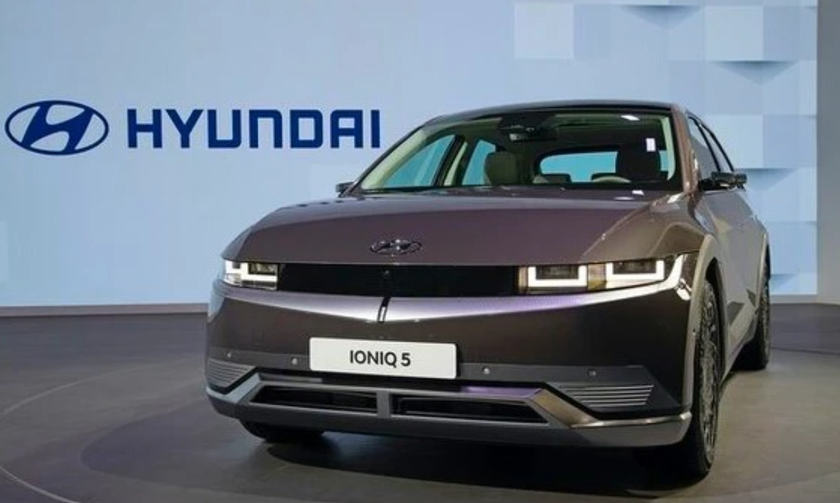 Hyundai và Kia triệu hồi hàng trăm nghìn ô tô điện do lỗi bộ phận sạc tích điện- Ảnh 1.