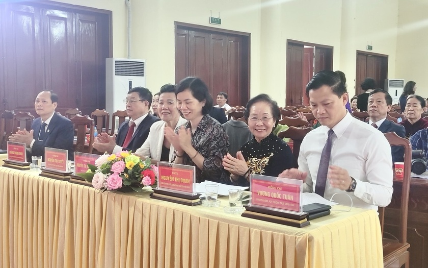 Giáo sư, Tiến sĩ Nguyễn Thị Doan gợi mở hướng phát triển xã Đông Tiến (Bắc Ninh) thành "làng nghề học"- Ảnh 3.