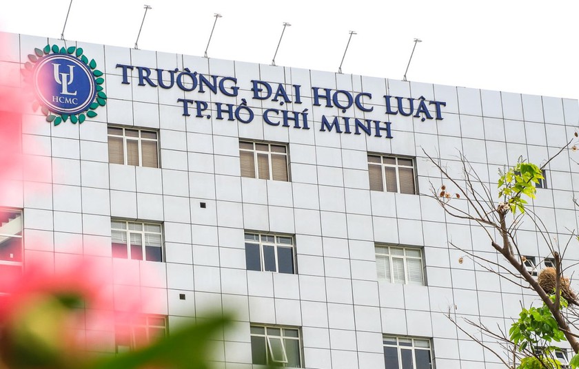 Trường Đại học Luật Thành phố Hồ Chí Minh tăng học phí- Ảnh 1.