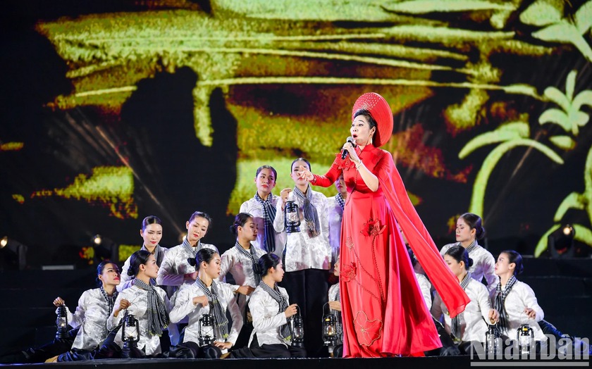 Đặc sắc chương trình nghệ thuật Tây Ninh - Khúc hát tự hào- Ảnh 5.