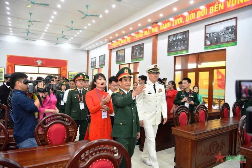 Giao lưu hữu nghị quốc phòng biên giới Việt Nam - Trung Quốc: Thúc đẩy thực chất hợp tác quốc phòng- Ảnh 12.