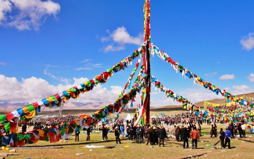 Du lịch Tây Tạng mùa xuân 2024: Các tour hướng tới núi thiêng Kailash "hot" trở lại- Ảnh 8.
