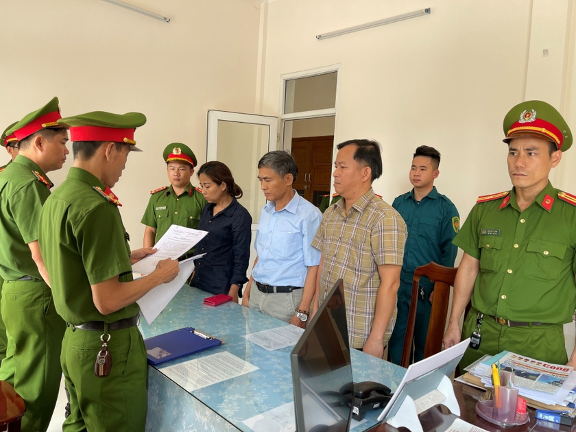 Khởi tố, bắt tạm giam 3 bị can nguyên Trưởng phòng Giáo dục và Đào tạo 3 huyện của Quảng Nam.