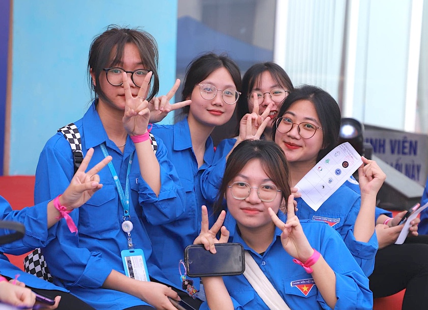 Điểm chuẩn xét học bạ của Học viện Phụ nữ Việt Nam cao nhất 25,5 điểm- Ảnh 1.