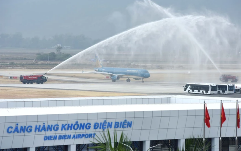 Các hãng hàng không tăng gấp đôi chuyến bay đến Điện Biên dịp kỷ niệm 70 năm Chiến thắng Điện Biên Phủ- Ảnh 1.