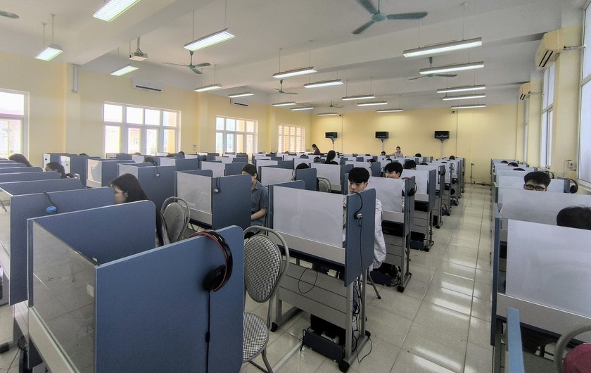 Thủ khoa 3 đợt thi đánh giá năng lực Đại học Quốc gia Hà Nội đạt 129/150 điểm- Ảnh 1.