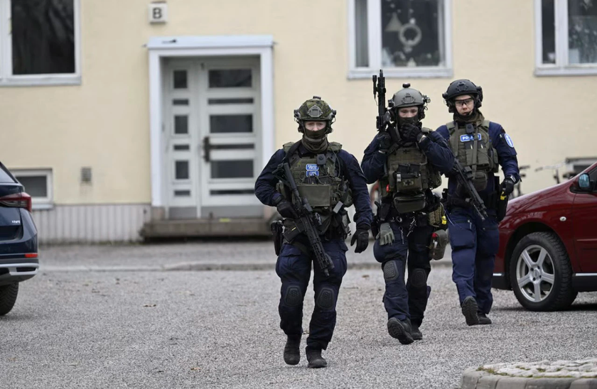 Vụ nổ súng ở trường tiểu học Phần Lan: Nghi phạm chỉ mới 12 tuổi- Ảnh 1.