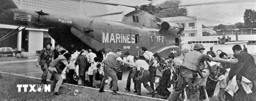 Bộ ảnh tư liệu quý về Chiến dịch Hồ Chí Minh lịch sử- Ảnh 17.