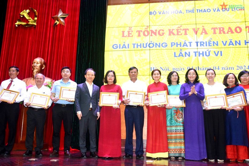 Thư viện Lào Cai đạt Giải thưởng phát triển văn hóa đọc của Bộ Văn hóa, Thể thao và Du lịch- Ảnh 2.