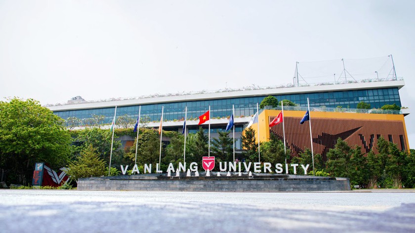 Trường Đại học Văn Lang công bố điểm chuẩn học bạ, cao nhất 24 điểm- Ảnh 1.