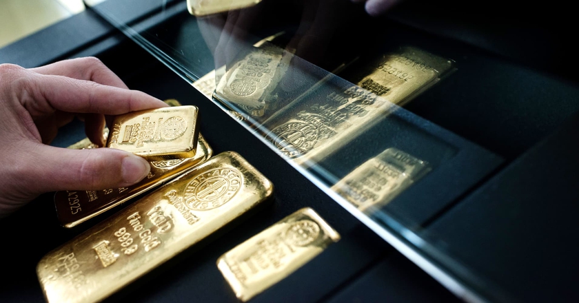 Ngày 10/4: Giá vàng trong nước và thế giới vẫn tăng phi mã- Ảnh 1.