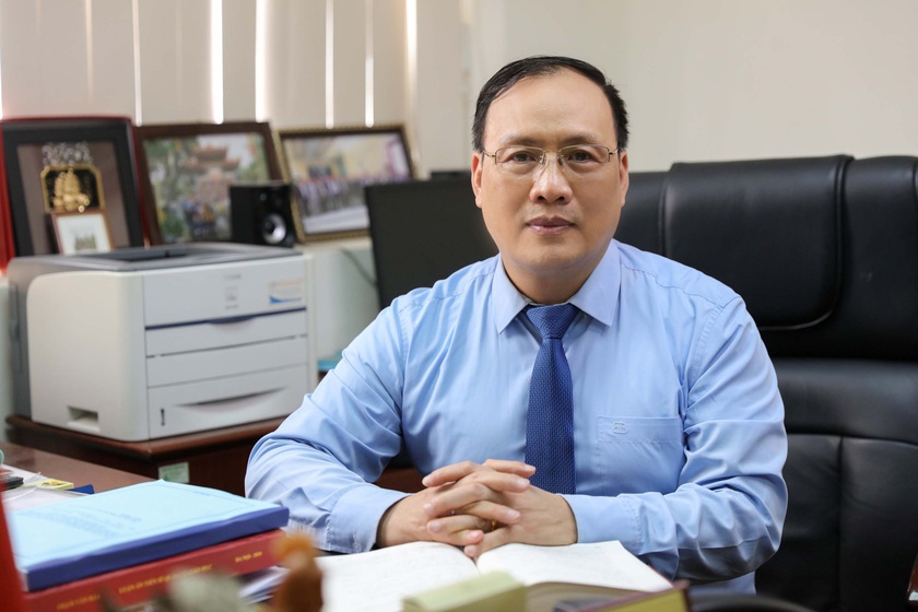 Giáo sư Nguyễn Đình Đức làm Chủ tịch Hội đồng Giáo sư cơ sở Trường Đại học Công nghệ- Ảnh 1.