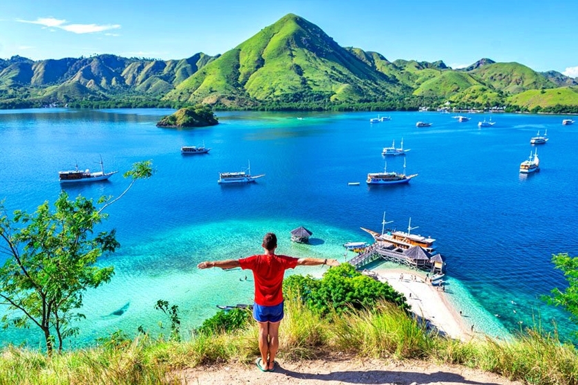 Du lịch Indonesia: Các điểm đến mát lành tháng 6 với Top 6 bãi biển "ẩn giấu" độc đáo- Ảnh 1.