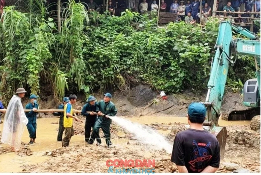 Tìm thấy 1 nạn nhân vụ lũ ống cuốn mất tích ở Bát Xát (Lào Cai)- Ảnh 2.