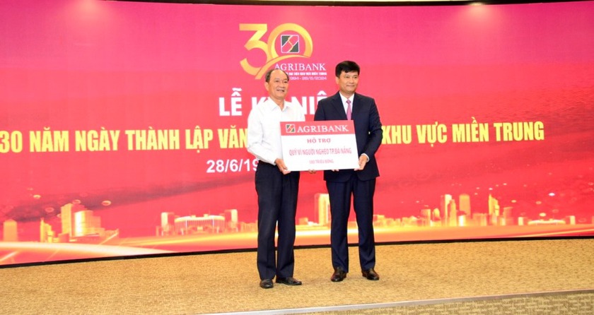 Văn phòng Đại diện Khu vực Miền Trung Agribank tổ chức kỉ niệm 30 năm ngày thành lập- Ảnh 4.