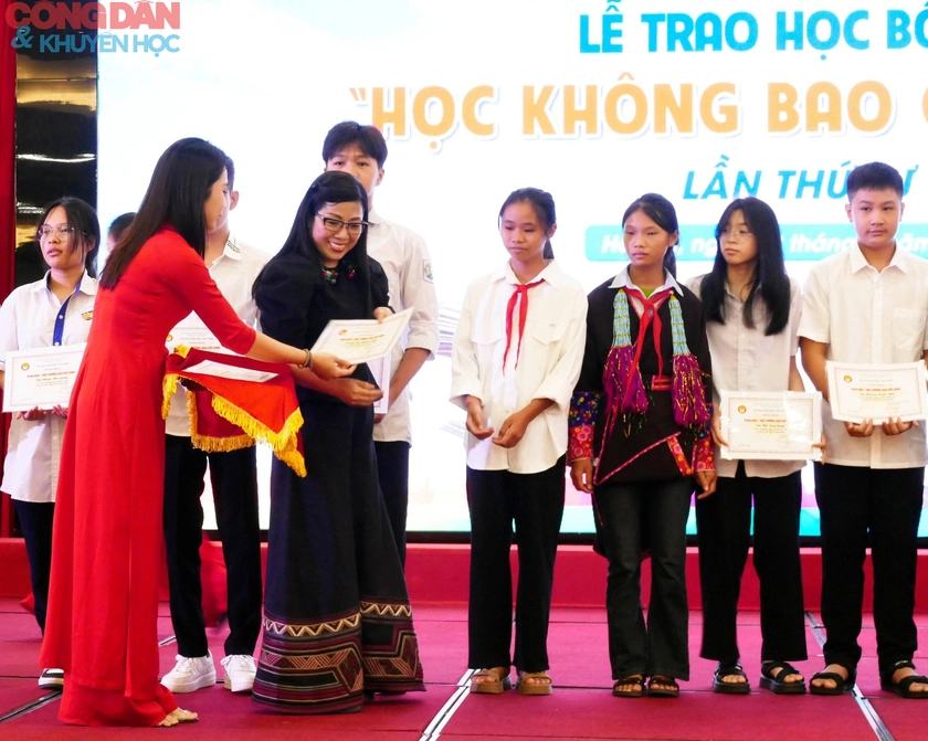 Hội Khuyến học Việt Nam trao học bổng, vinh danh 463 người “Học không bao giờ cùng”- Ảnh 9.