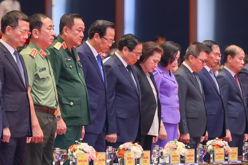 Thủ tướng Phạm Minh Chính: Cùng tri ân hàng triệu người có công với cách mạng qua các thời kỳ- Ảnh 1.