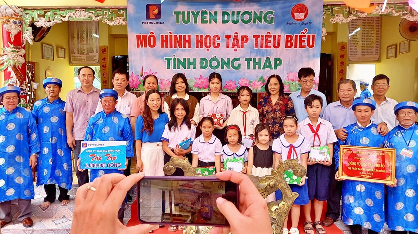 Hội Khuyến học tỉnh Đồng Tháp biểu dương gia tộc Đỗ - dòng họ học tập tiêu biểu- Ảnh 3.