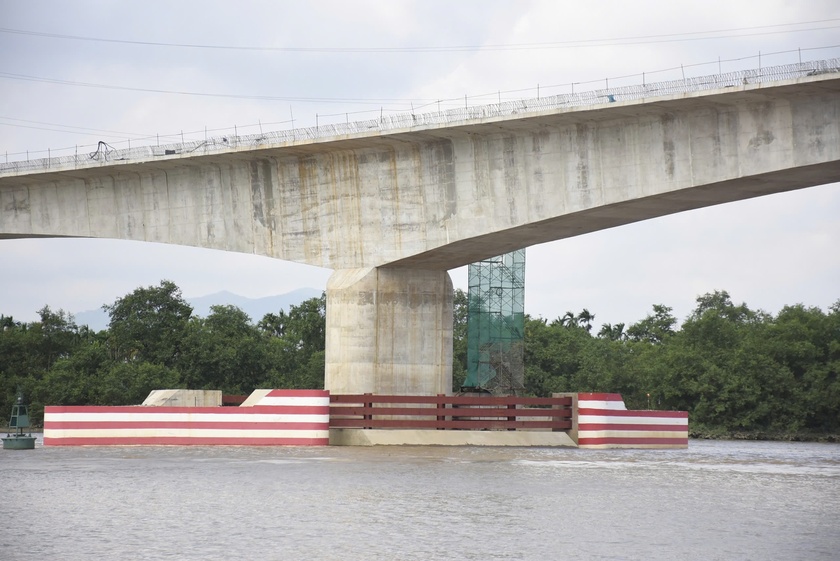 Diện mạo cầu Lại Xuân hơn nghìn tỉ đồng nối Hải Phòng - Quảng Ninh sắp về đích- Ảnh 3.