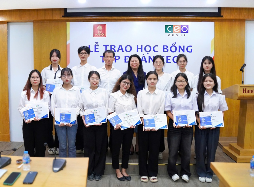 Tập đoàn CEO trao học bổng cho sinh viên - Ảnh 1.