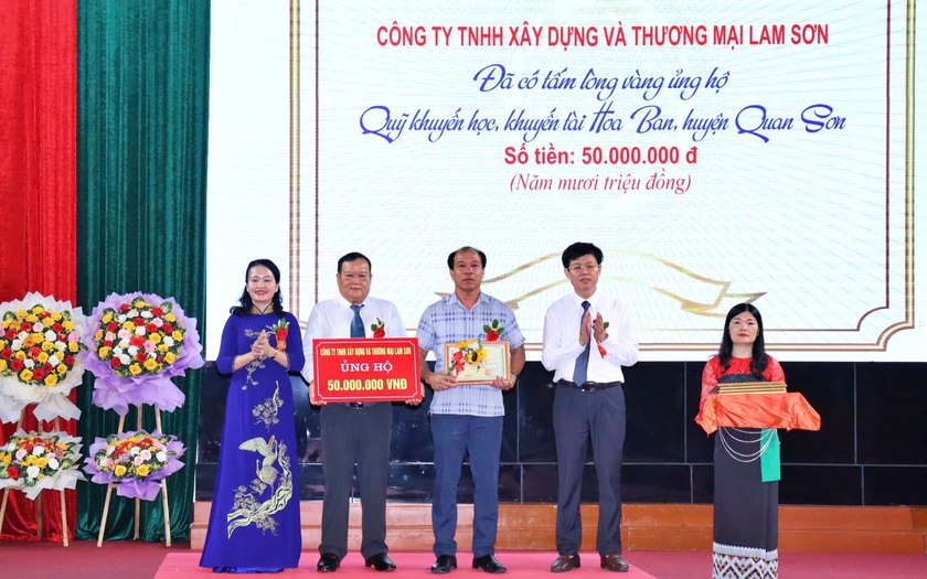 Huyện Quan Sơn, Thanh Hoá lập Quỹ Khuyến học, khuyến tài Hoa Ban - Ảnh 3.