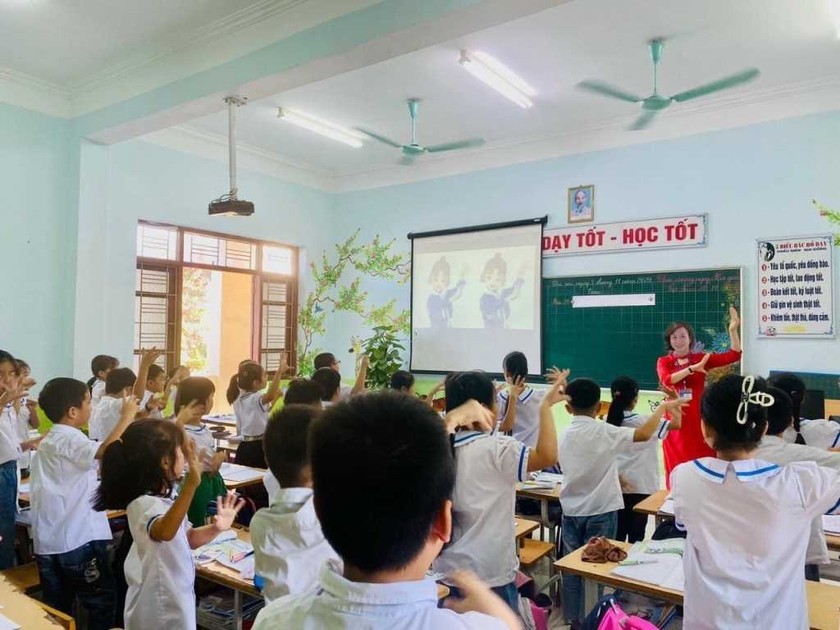 Uông Bí, Quảng Ninh dồn lực đầu tư cho chương trình giáo dục phổ thông mới - Ảnh 3.