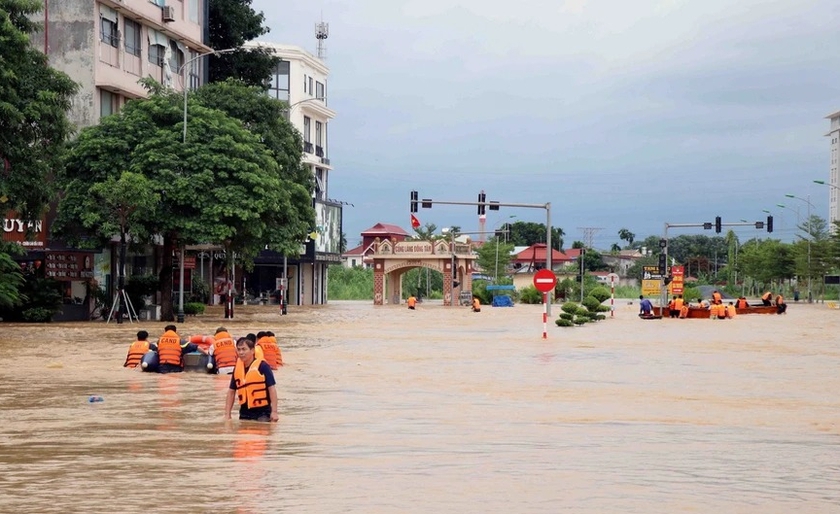 Hội Nhà báo Việt Nam kêu gọi ủng hộ đồng bào bị ảnh hưởng bão lũ - Ảnh 1.